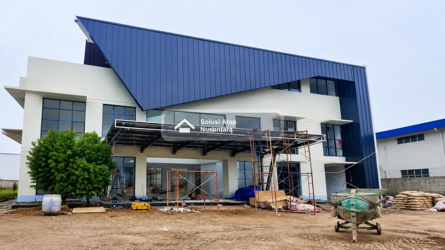 Project pemasangan Clading Fumira Click 330